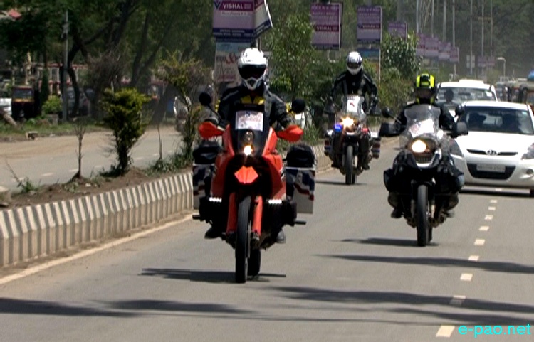 South Asian Tourists (27 from Thailand and 1 from Malaysia) on caravan and bikes crossed Imphal :: 22nd June 2013