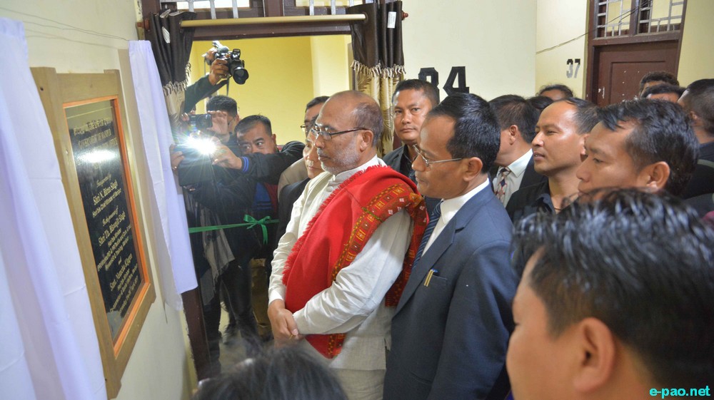 CM Nongthongbam Biren inaugurated District Information Office and District Social Welfare Office at Kangpokpi :: 26 April 2017