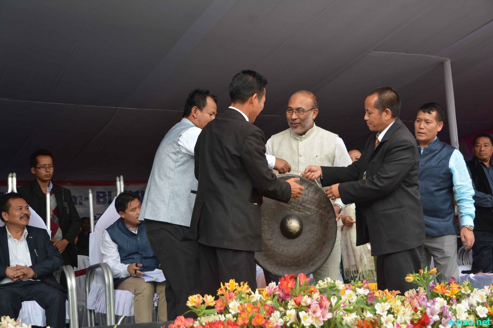 CM Nongthongbam Biren inaugurated District Information Office and District Social Welfare Office at Kangpokpi :: 26 April 2017