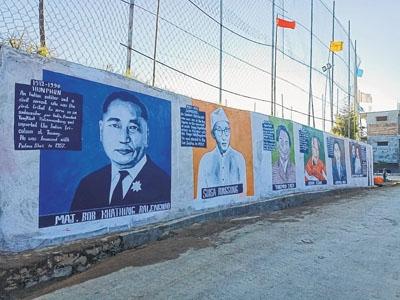Tangkhul heroes painted on walls of Major Bob Khathing road