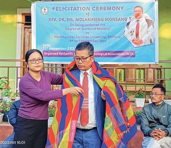 Rev Dr Ng Molarhring Monsang felicitated