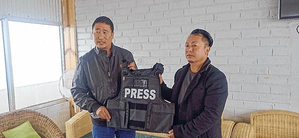 Press jacket launched for Ukhrul scribes