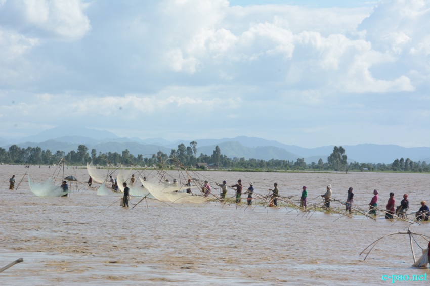Fishing : Scene of Flooding in Sugunu area/Serou area  and Chakpikarong Bridge :: August 2 2015