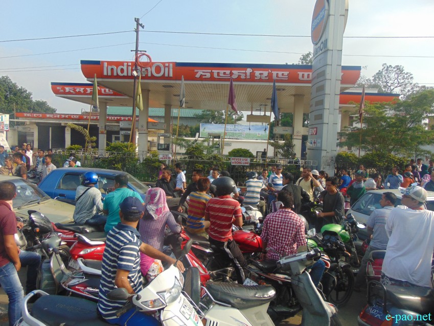 Petrol, diesel and LPG stocks on the threshold of hitting rock bottom at Imphal :: 7th September 2015