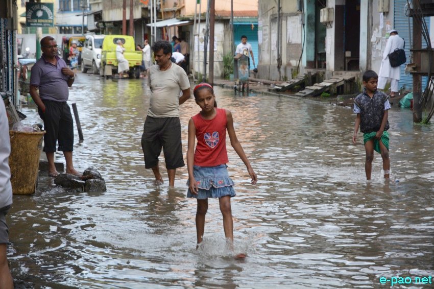 Large areas flooded  in Imphal and Thoubal District :: May 22 2016
