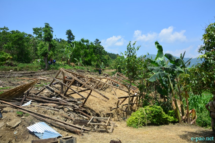 The earth crack at Kalikhola area in Kangpokpi district affected 5 Km radius :: June 6th 2017