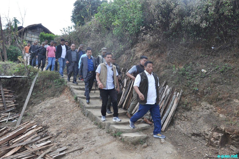 Minister  Shyamkumar and Minister Kayisii reaches out to landslide affected sirarakhong villagers, Ukhrul :: 6th April 2017