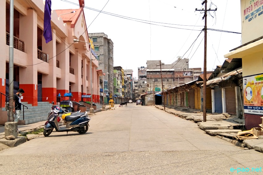 Greater Imphal as containment zone to curb Covid-19 : Streets and markets wore a deserted look :: April 30 2021