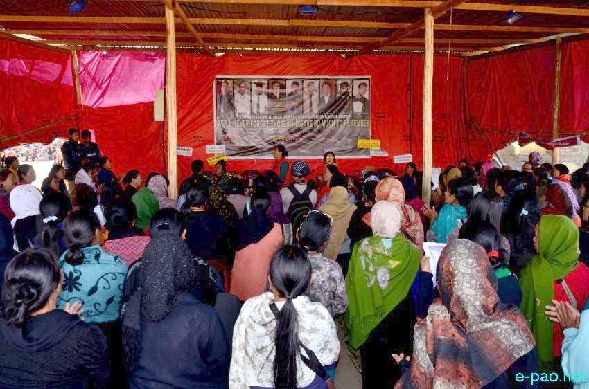 ILP : Shutdown imposed by groups at Churachandpur to protest decision to bury 9 tribal 'martyrs'  :: Feb 13 2016
