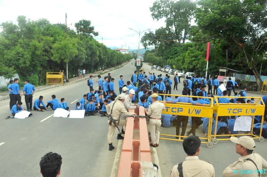 ILP : Students clash with Police Personel at Konung Mamang and Hapta :: July 26 2016
