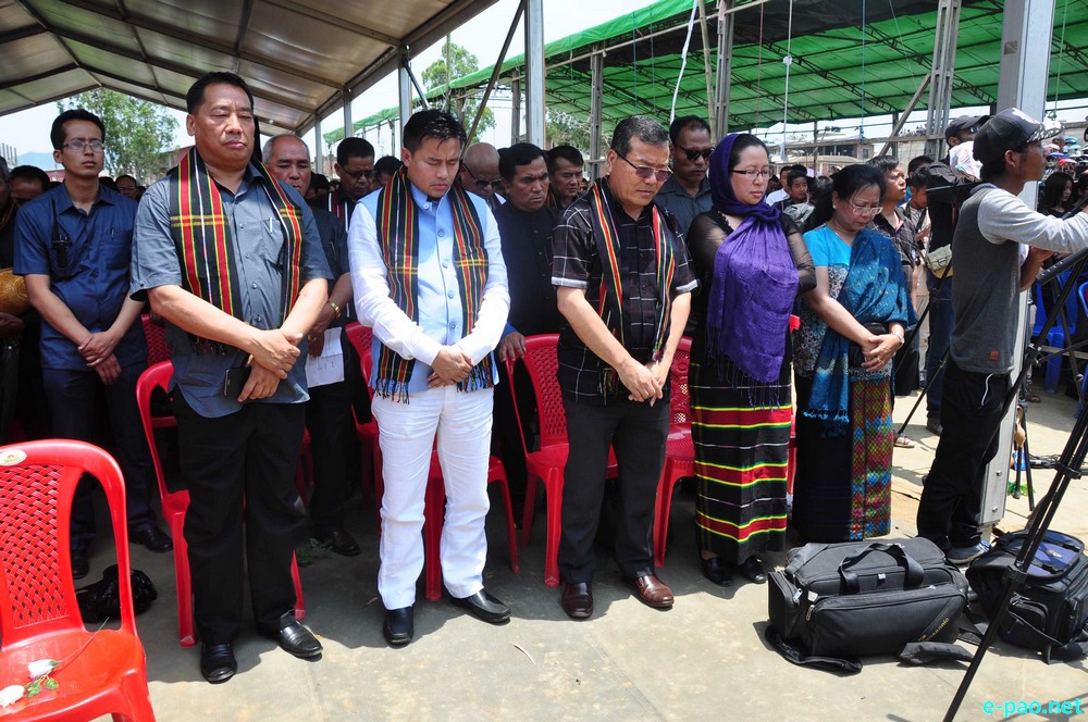 ILP : Mortal remains of 2015 Churachandpur   victims laid to rest after 632 days :: May 24 2017 