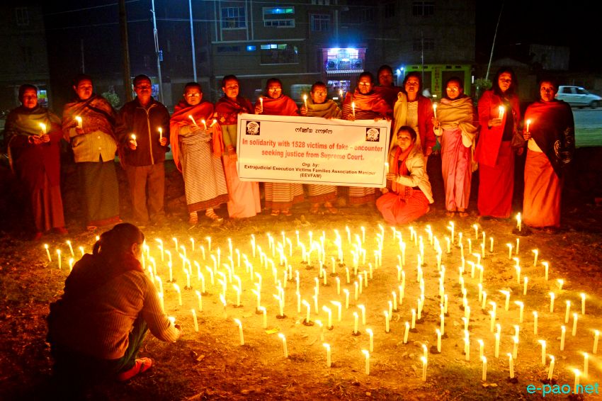 Candle light vigil at Takhel Leikai on Supreme Court hearing for 1525 fake encounter cases  :: December 8 2015