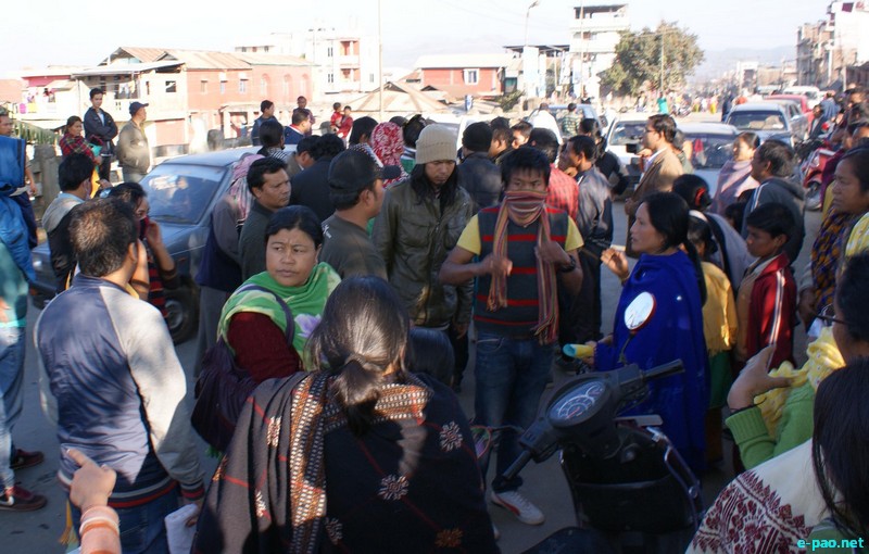 Bandh and Protest demanding justice against Molestation of Actress Momoko in Kakching and Pallel area  :: 22 December 2012