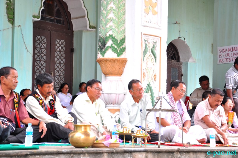 Sit-in-protest by Sanakonung Semgat Lup at Sana Konung against acquisition of Chongabon