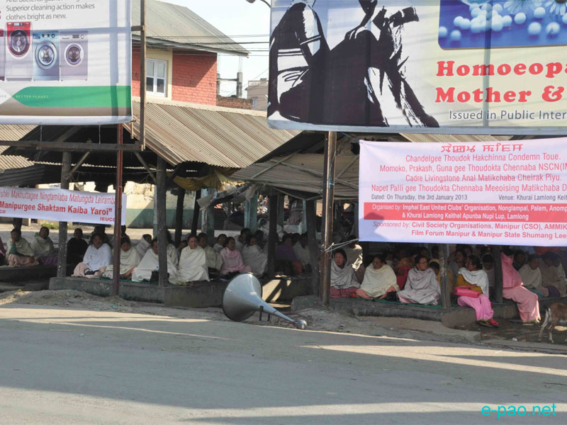 Sit in Protest at  Khurai, Lamlong Keithel, Imphal regarding Momoko incident :: 03 January 2013