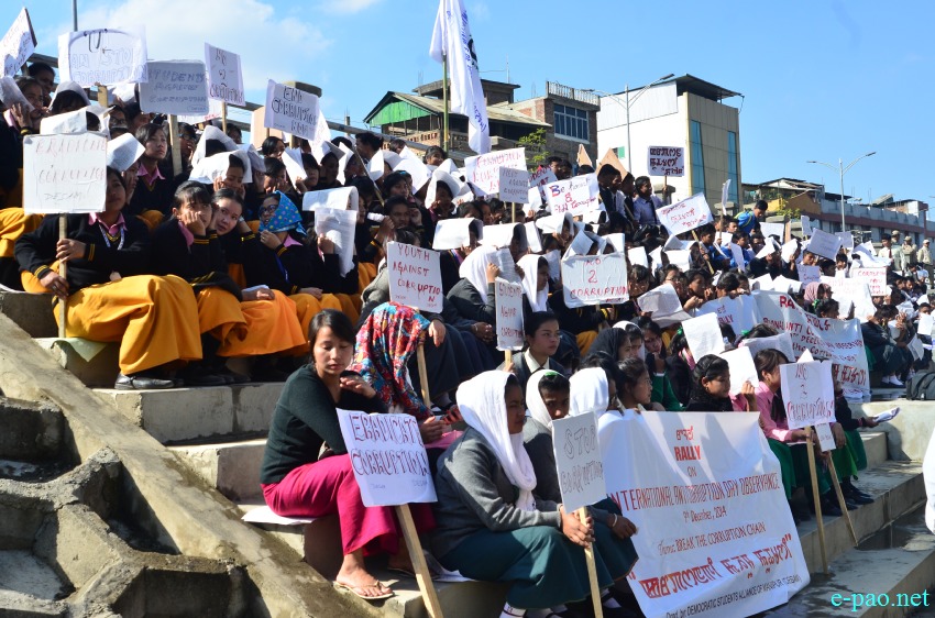 Student Rally on International Anti Corruption day observation in Imphal  :: December 09 2014