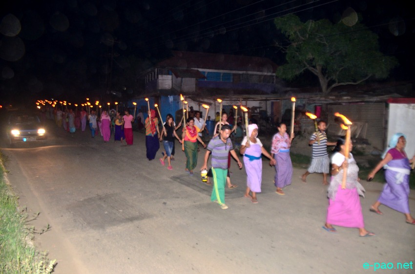 Meira Paibi Protest at Uripok, Thangmeiband  demanding implementation of Inner Line Permit System :: July 28 2014