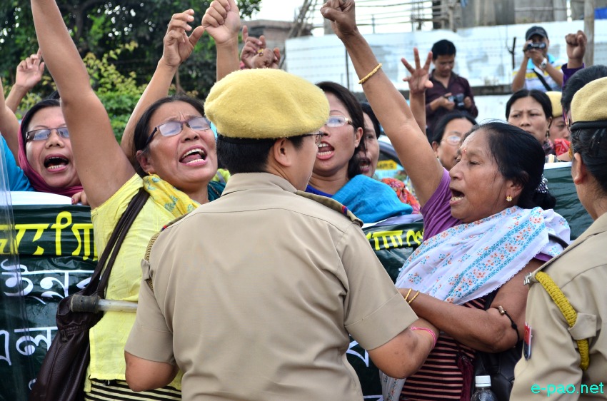ILP Protest : Khwairamband Keithel Phambee Ima at Raj Bhavan on August 21 2014