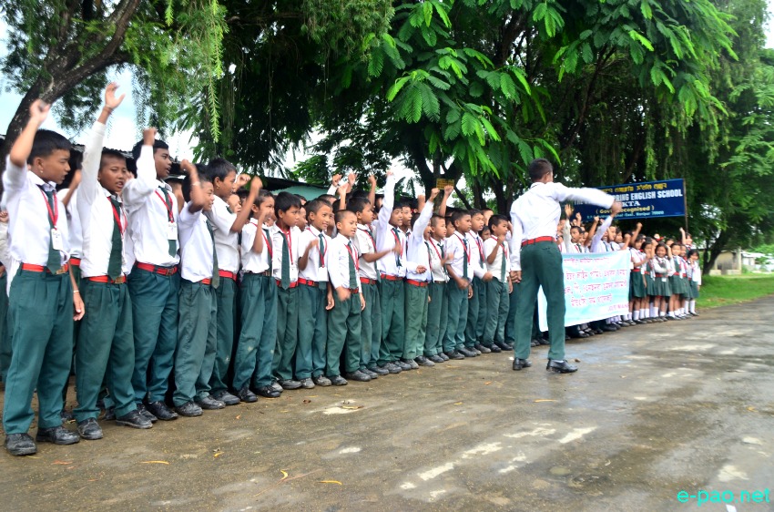 Sit-In-Protest at The Enternal English School, Sekta demanding implementation of Inner Line Permit System :: August 01 2014