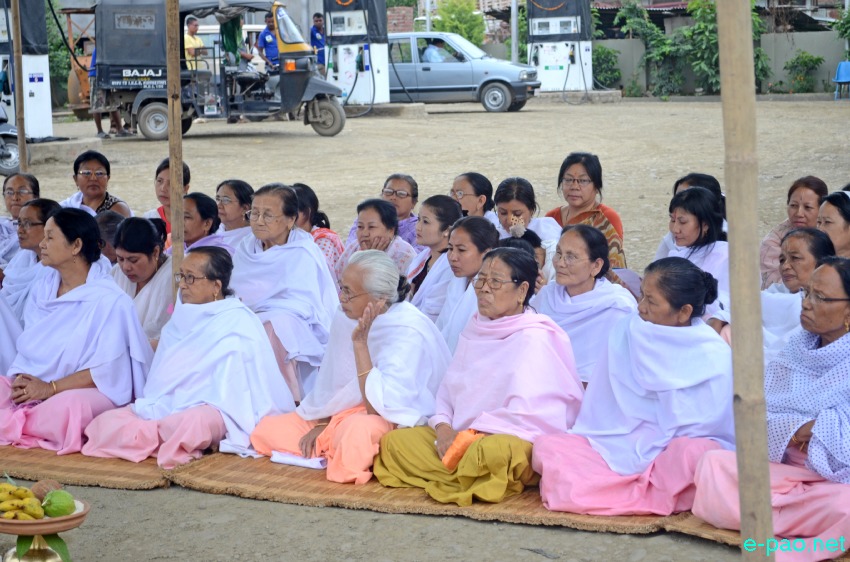 ILP : Sit in Protest at Uripok and Naoremthong demanding ILP System in Manipur :: September 18 2014