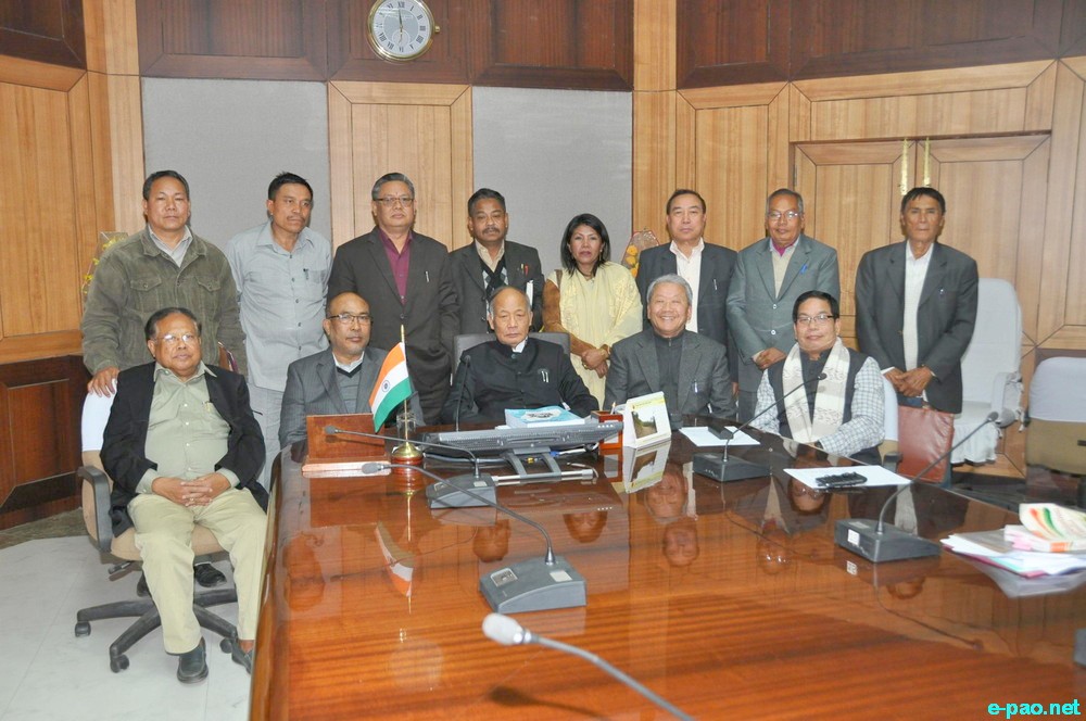 ILP: All Political Parties on ILP hand over 'Report On ILP System' to Chief Minister, Manipur  :: 10th December 2014