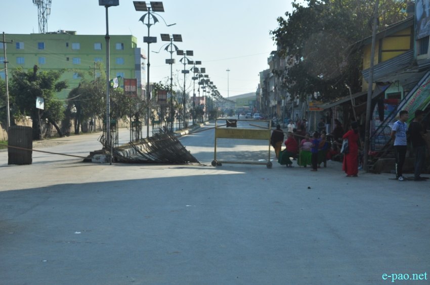 24 hours State-wide bandh called by women vendors of Khwairamband Keithel :: December 17 2016