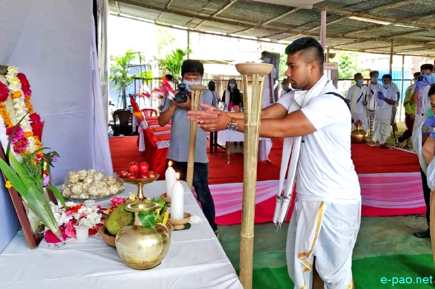 Student's Martyrdom Day (16th Death anniversary of Pebam Chittaranjan) at Takhellambam Leikai :: 16th August 2020