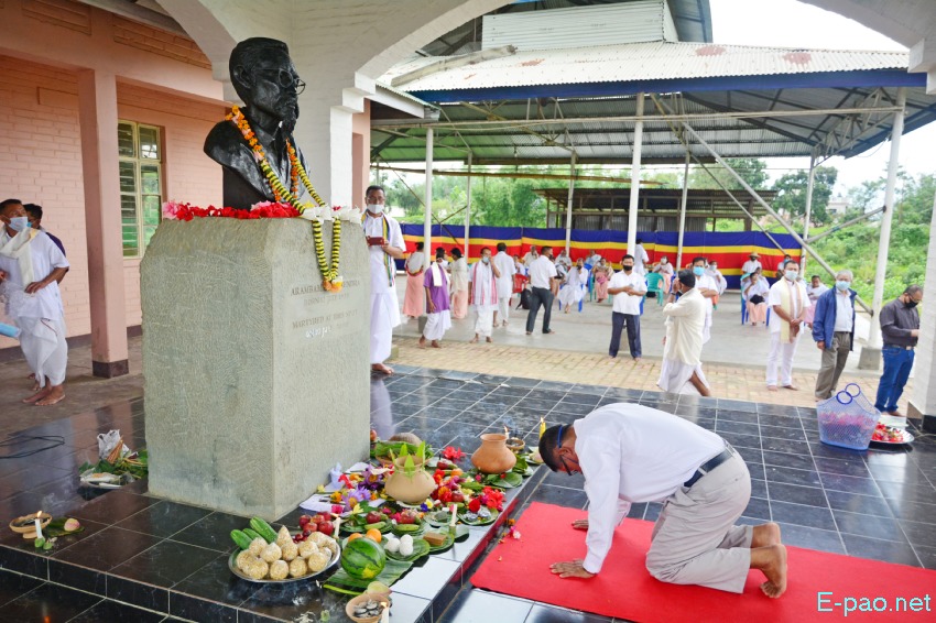 20th death anniversary of Arambam Samarendra: Floral Tribute at Khurai Shalanthong, Imphal :: 10th June, 2020
