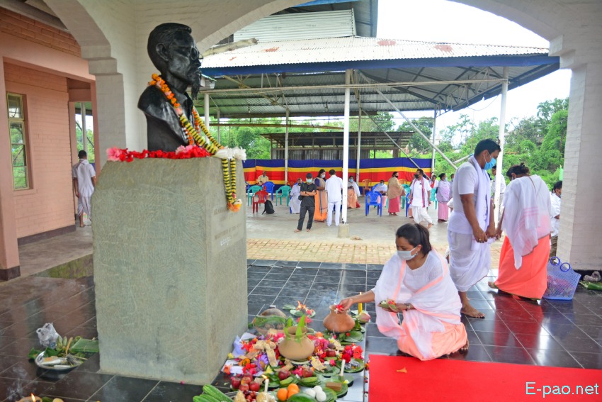 20th death anniversary of Arambam Samarendra: Floral Tribute at Khurai Shalanthong, Imphal :: 10th June, 2020