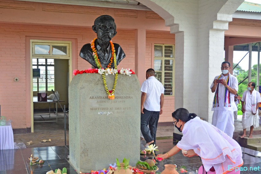 20th death anniversary of Arambam Samarendra: Floral Tribute at Khurai Shalanthong, Imphal :: 10th June, 2020