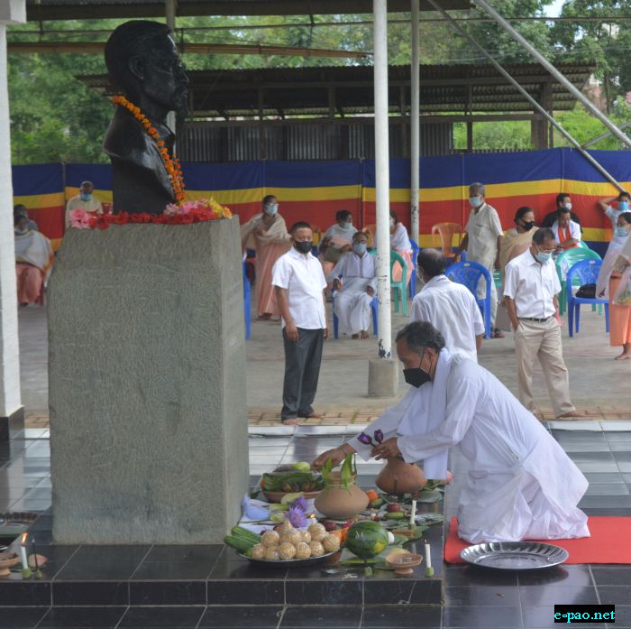 20th death anniversary of Arambam Samarendra: Floral Tribute at Khurai Shalanthong, Imphal :: 10th June, 2020