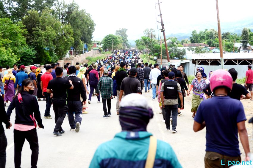 Face-off between Protesters and Security forces at Kwakta and Phougakchao Ekhai ::  6th September 2023
