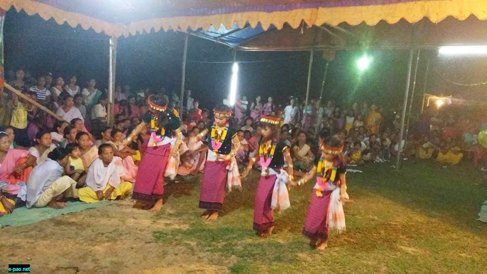 Thougal Jagoi at 'Ima Panthoibi Irat Thaoni' at Lanka Thoirenkhun, Nagaon District of Assam :: 21 October 2015