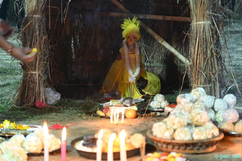 Yaoshang Mei Thaba :  Prayers to God and burning of Yaoshang Hut at Imphal  :: 03rd March 2026