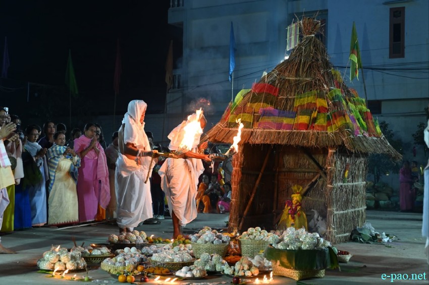 Yaoshang Mei Thaba :  Prayers to God and burning of Yaoshang Hut at Imphal  :: 03rd March 2026