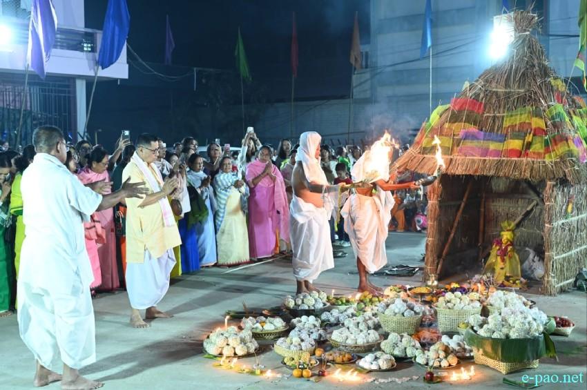 Yaoshang Mei Thaba :  Prayers to God and burning of Yaoshang Hut at Imphal  :: 03rd March 2026
