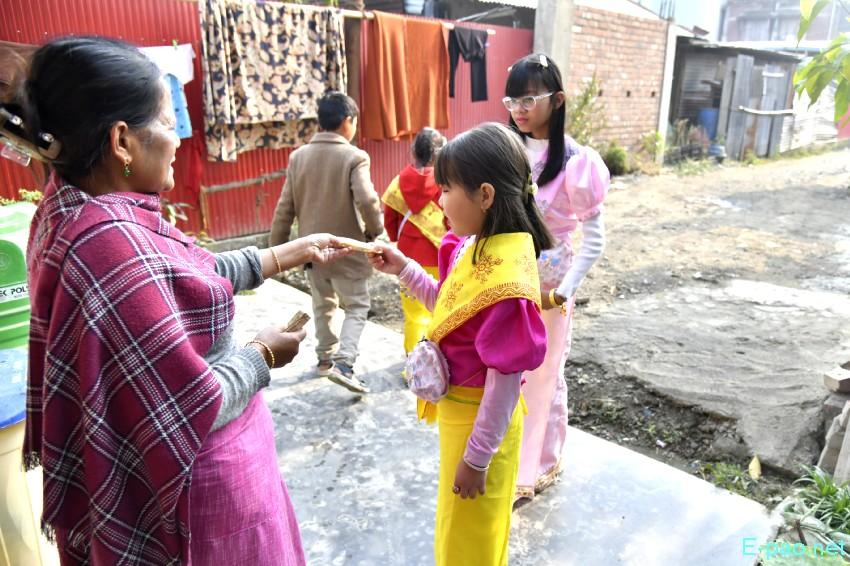 Yaoshang : Nakatheng Chatpa - Kids attired in traditional Yaoshang Dress at  Kakwa :: March 04th 2026