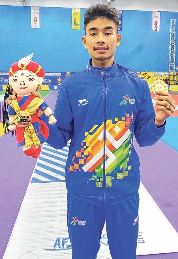 6th Khelo India Youth Games : K Abhinash wins fencing gold
