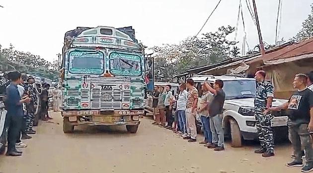MoU inked, blockade along Imphal-Jiribam line called off