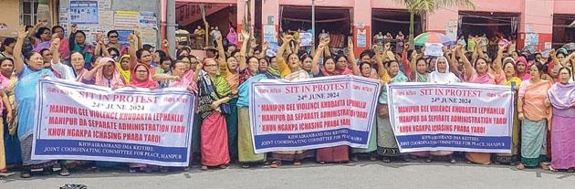 Womenfolk rally against separate admin demand