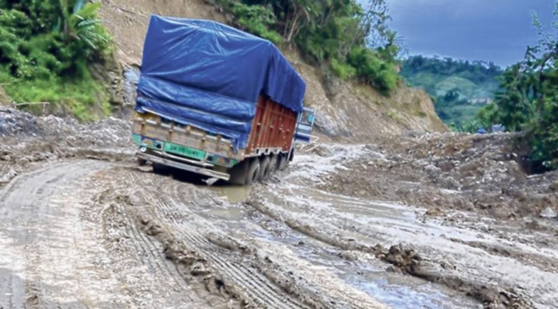 Trucks plying on NH-37 (Imphal-Jiribam highway) facing grave risks in form of mucky & slippery road surface :: June 30 2024