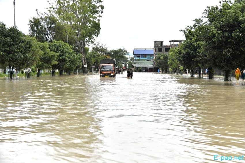 Extensive flooding in Imphal East : Massive breach of the Imphal River's embankment :: 31st May 2025