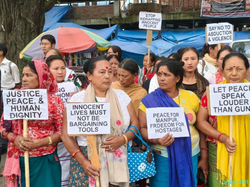 Naga Women sit-in protest at Kanglatongbi demanding release of civilians :: May 18 2026