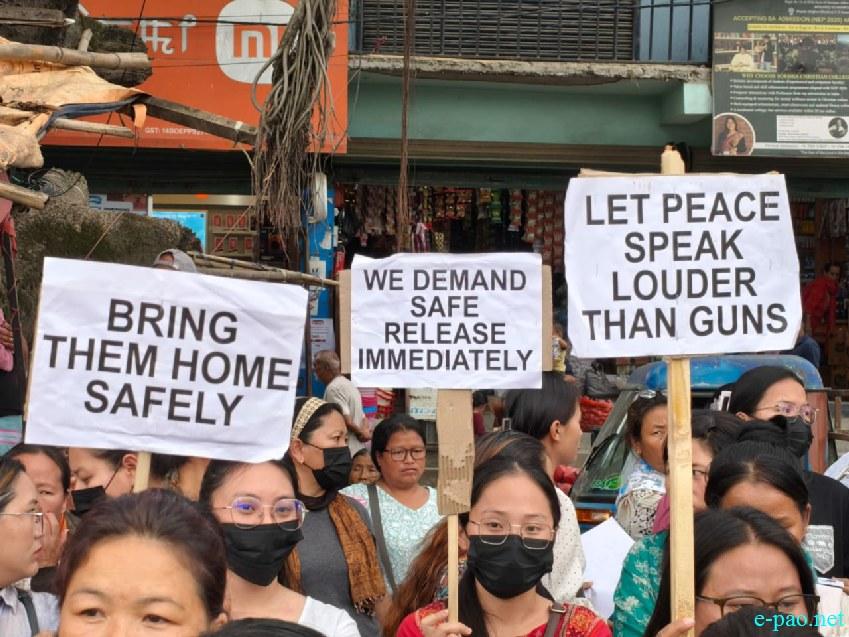 Naga Women sit-in protest at Kanglatongbi demanding release of civilians :: May 18 2026