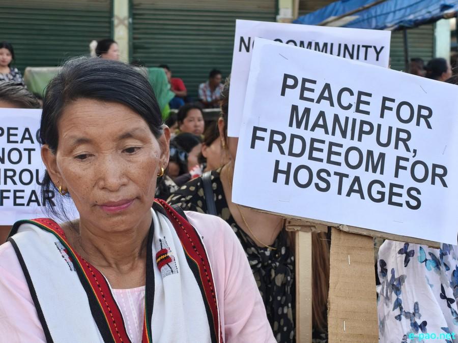 Women sit-in protest at Kanglatongbi on abduction of civilians :: May 14 2026