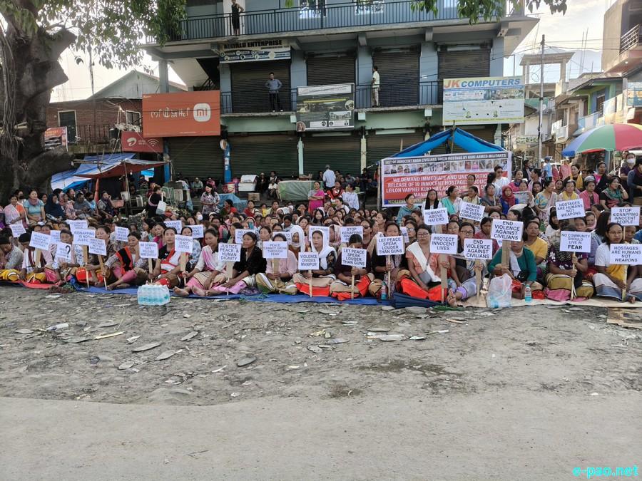 Women sit-in protest at Kanglatongbi on abduction of civilians :: May 14 2026