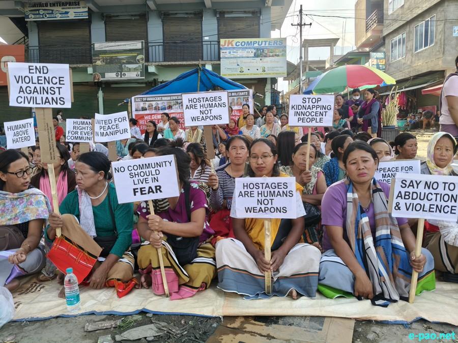 Women sit-in protest at Kanglatongbi on abduction of civilians :: May 14 2026