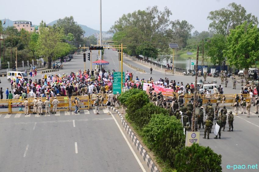 Leingakta Meeyamgi Wahang Khongchat : Thousands of protesters marched towards Chief Minister's residence :: April 25 2026