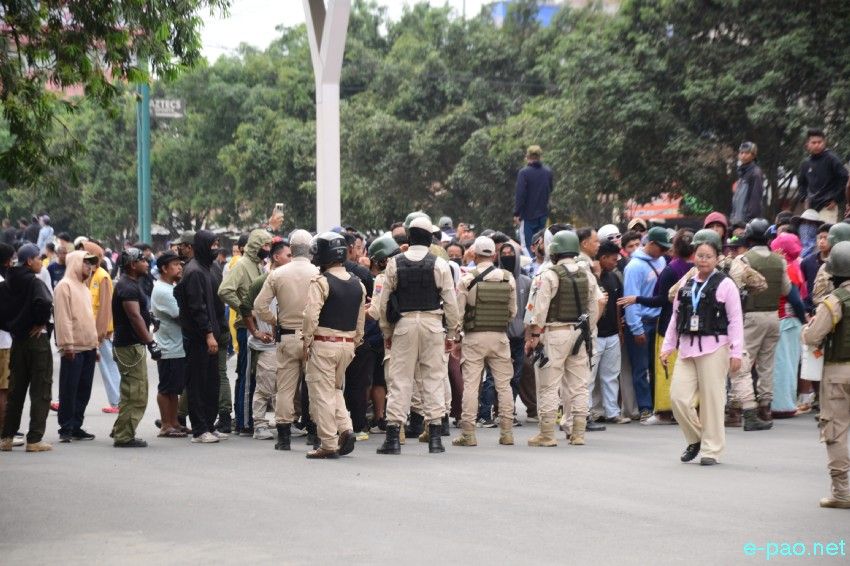 Leingakta Meeyamgi Wahang Khongchat : Thousands of protesters marched towards Chief Minister's residence :: April 25 2026