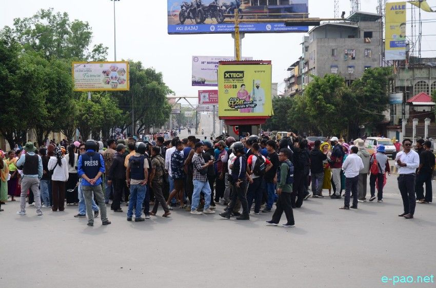 Leingakta Meeyamgi Wahang Khongchat : Thousands of protesters marched towards Chief Minister's residence :: April 25 2026